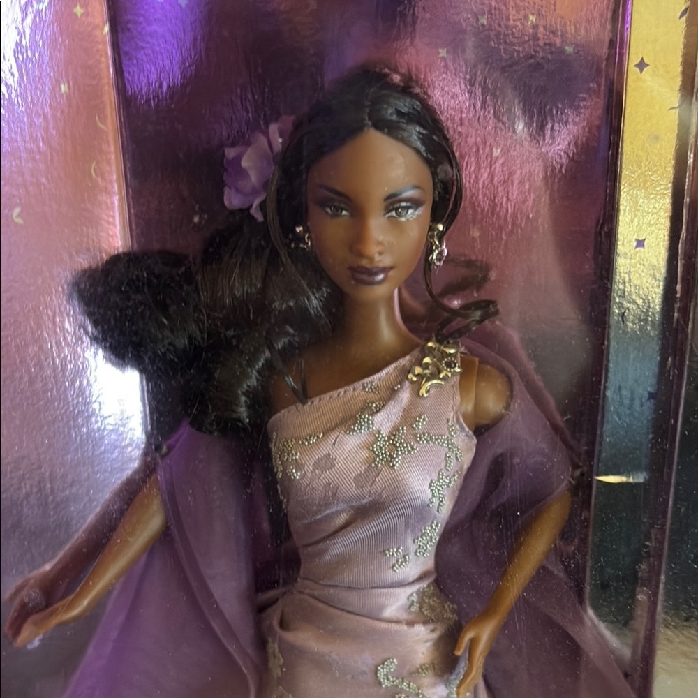 Barbie 2003 Collector Edition Doll - Purple Gown - Picture 5 of 9